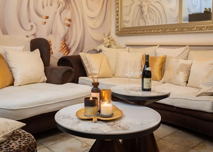 Beachfront Romilda ماكارسكا