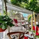 Apartamento Beachfront Romilda