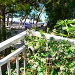 Beachfront Romilda Makarska