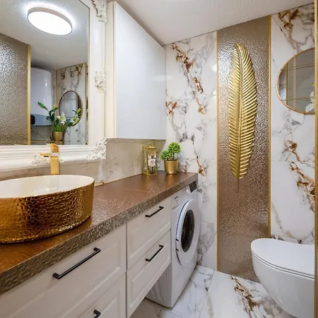 Beachfront Romilda Makarska