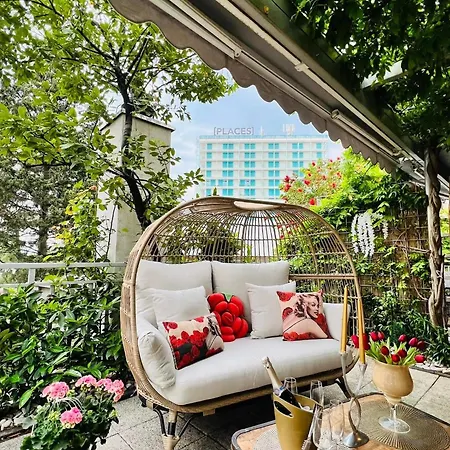 Beachfront Romilda Appartement *