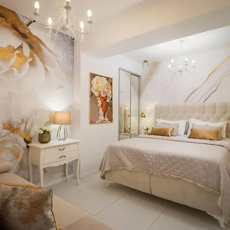 Beachfront Romilda Apartman *