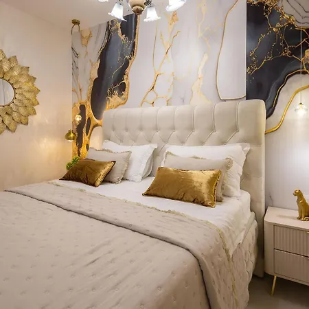 Beachfront Romilda * Makarska