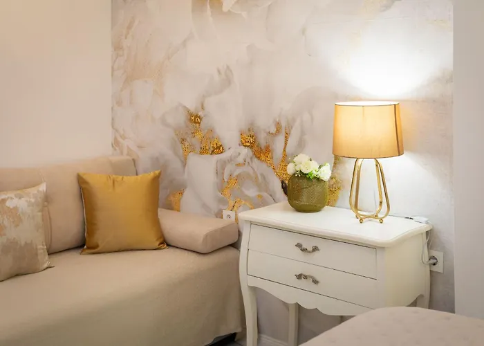 Beachfront Romilda *