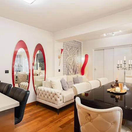 Beachfront Romilda Makarska