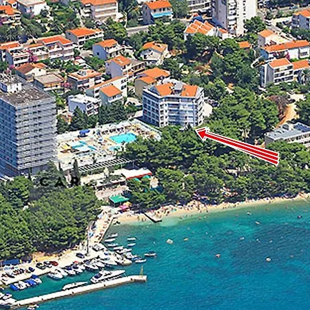 Beachfront Romilda Makarska